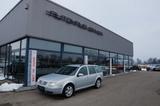 Volkswagen Bora Sport 2.3 VR5 Kombi NAV!AHK!SH!BT!HU 02/27! - Volkswagen Bora: Sport