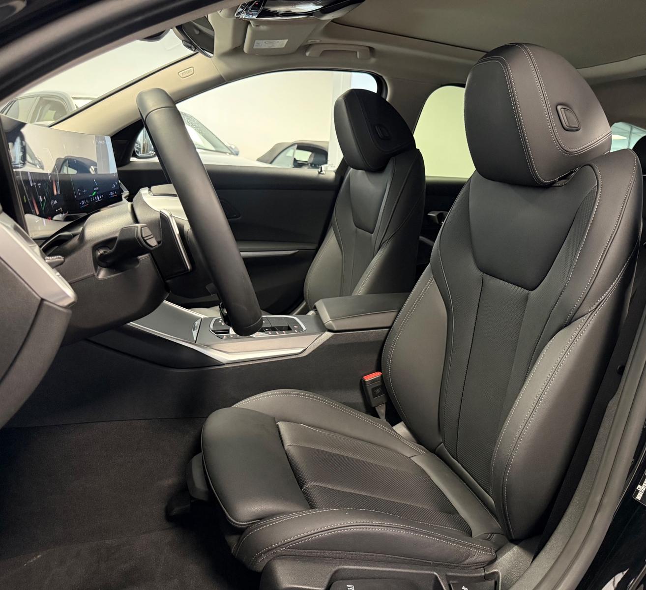 BMW 320d T G21 Aut.SPORT*Mildhybrid*PANORAM*H&K