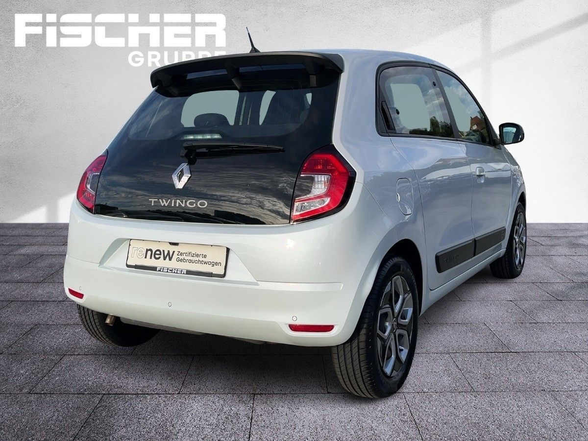 Fahrzeugabbildung Renault Twingo EQUILIBRE SCe 65 SHZ Kamera Navi - mit KI generiert/bearbeitet