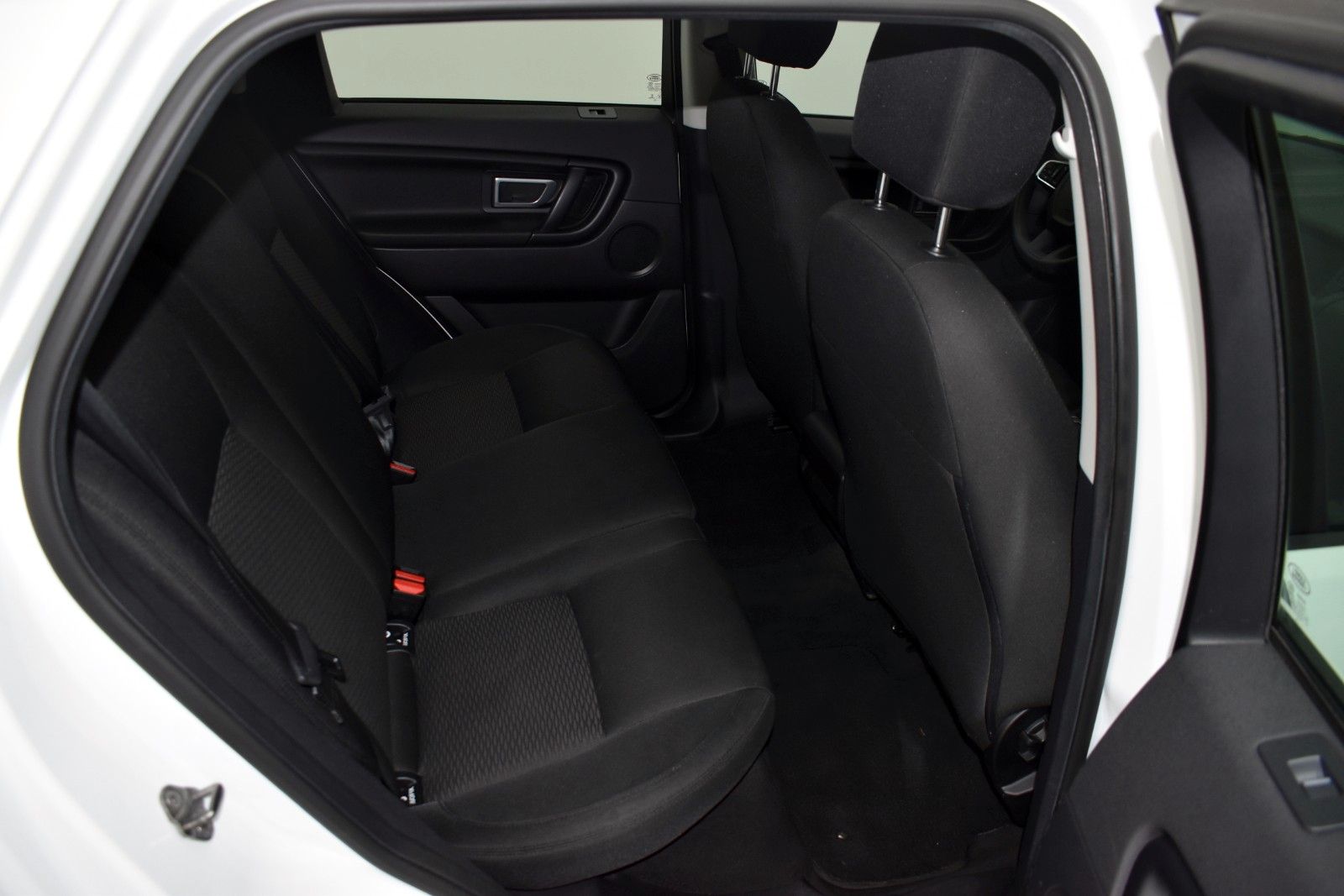 Fahrzeugabbildung Land Rover Discovery Sport Pure SH, PDC, MOTOR IST FEST!