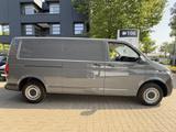 Volkswagen T6 Transporter 1 Lang / ESP / 2.0 TDI / Leder  - VW T6 Transporter Gebrauchtwagen in Düsseldorf