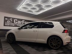 VW GOLF GTI ISOFIX KLIMA PANORAMA LED SITZHZG