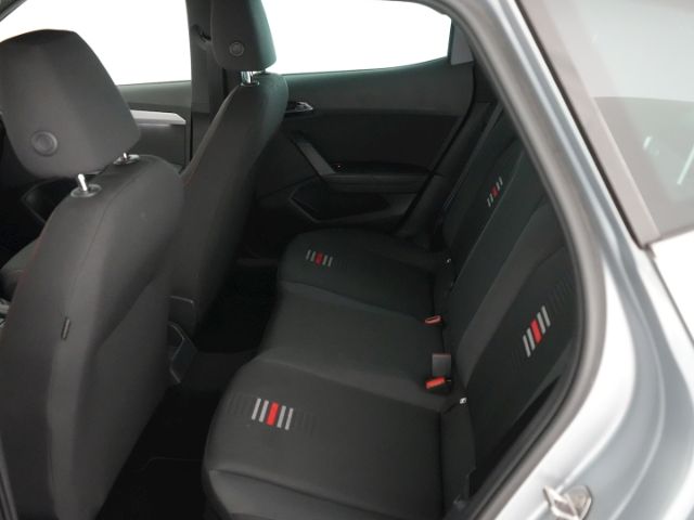 Arona TSI FR+PARKPILOT+SPORTSITZE+LED TAGFAHRLIC