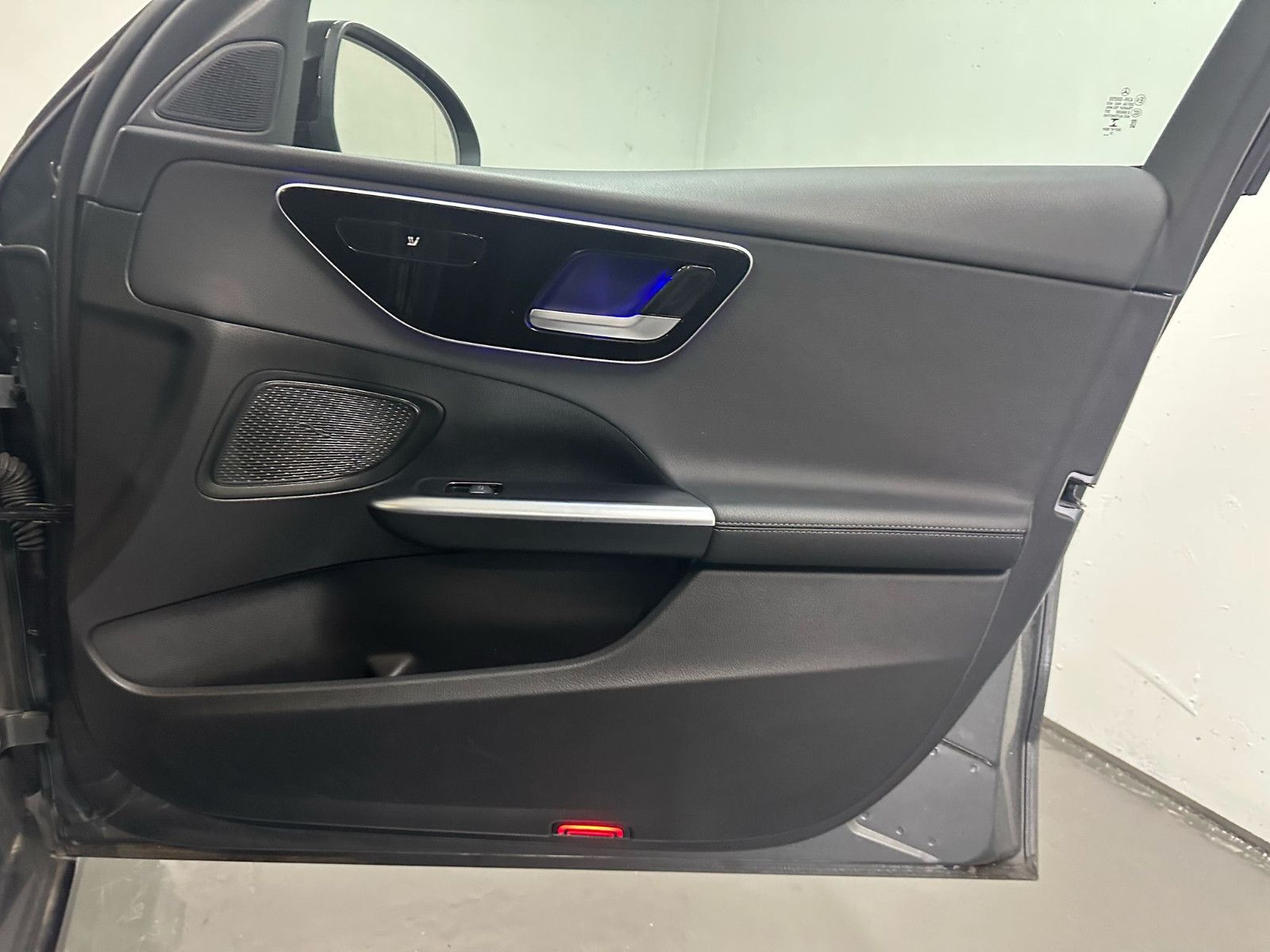 Fahrzeugabbildung Mercedes-Benz C 180 T Autom.*AVANTGARDE*NIGHT*DISTRO*AHK*
