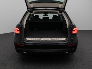 Fahrzeugabbildung BMW 530e xD Tour Pano ACC Kamera360° Sportsizt