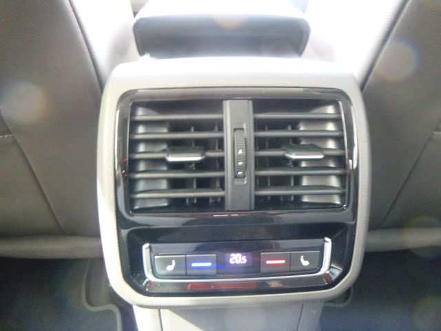 Fahrzeugabbildung Volkswagen Arteon 2.0 TDI Elegance> AUT/ACC/LED/NAV/T.LEDER