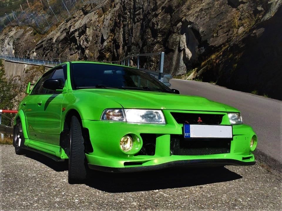 Mitsubishi Lancer
