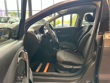 MYAUTOCENTER – Gebraucht- und Jahreswagen mit Werkstattservice in Pfaffenhofen Volkswagen Polo *Comfortline*Klima*Pdc*Szhz*