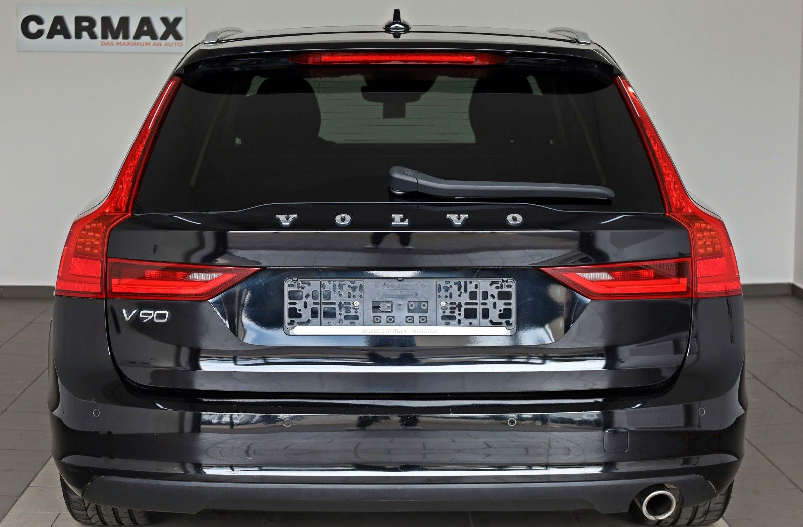 Fahrzeugabbildung Volvo V90 Momentum Pro,Leder,Navi,LED,SH,Kamera,SD,ACC