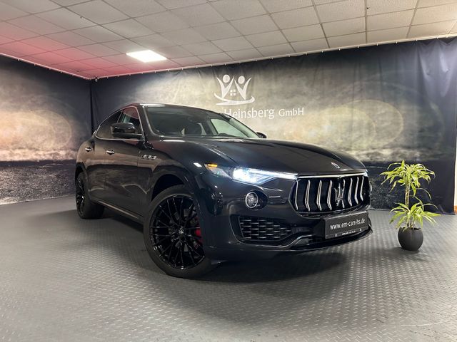 Maserati Levante 3.0 V6 Q4 Autom 4x4 Pano Leder Luft