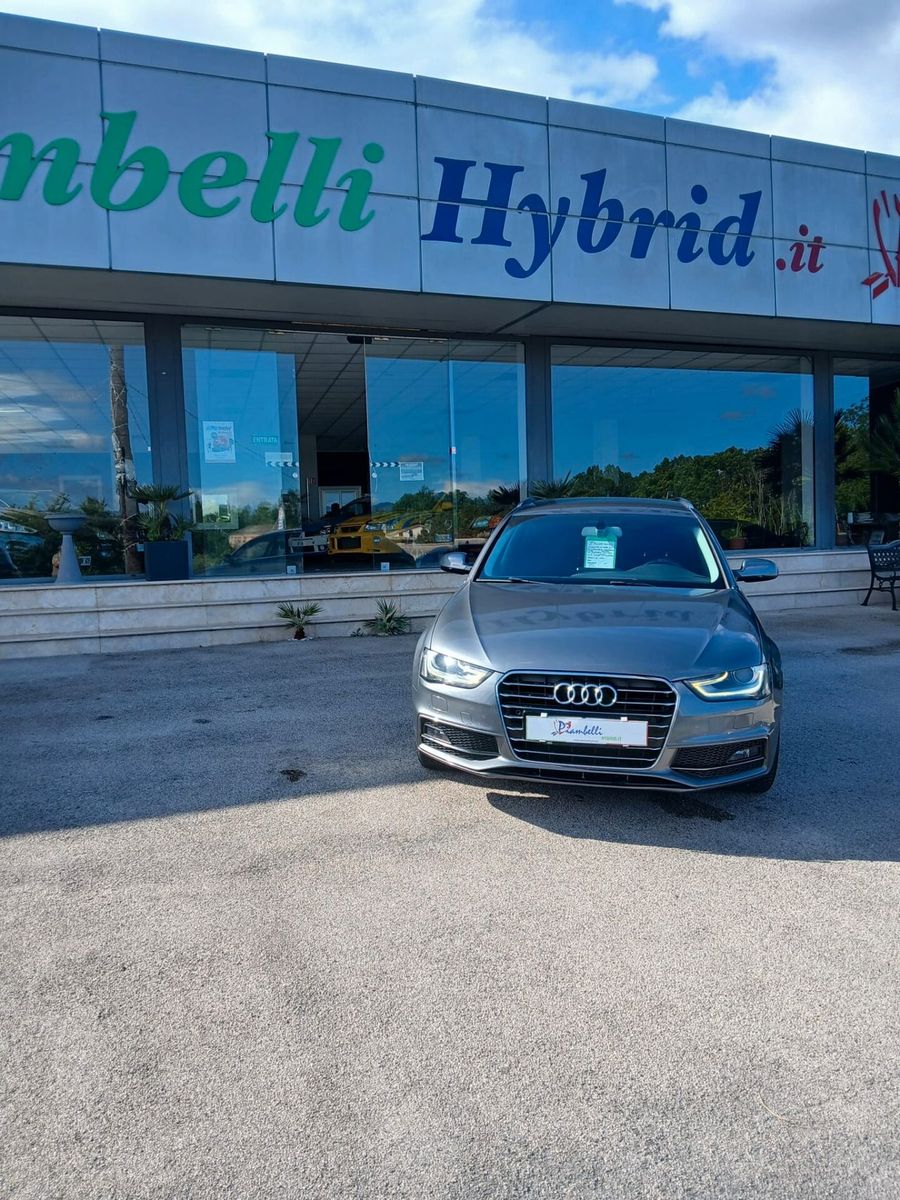 AUDI A4