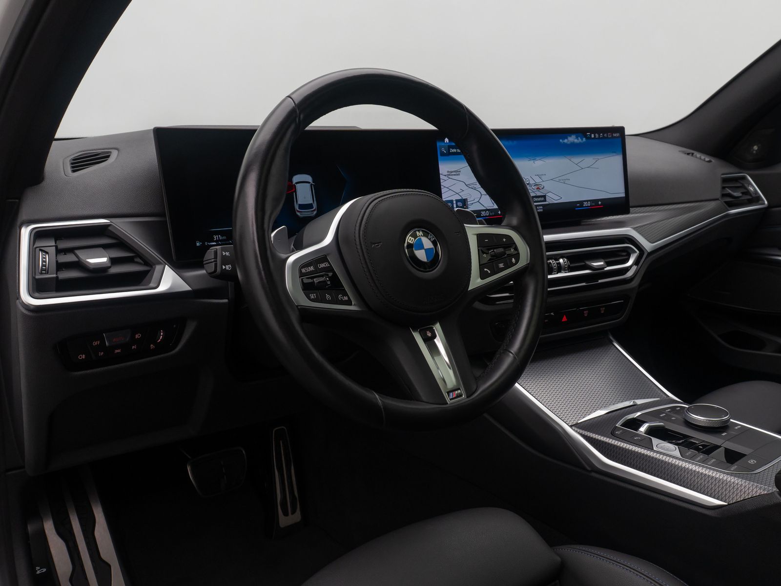 Fahrzeugabbildung BMW 320d M Sport DAB Kamera Alarm AHK Panorama 19"