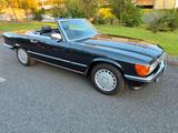 Mercedes-Benz SL 300 (R107) 1. Hand und perfekt konserviert