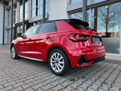AUDI A1 Sportback 40 TFSI /S LINE / ACC/ CONNECT/ CAM AUDI A1 Sportback 40 TFSI /S LINE / ACC/ CONNECT/ CAM