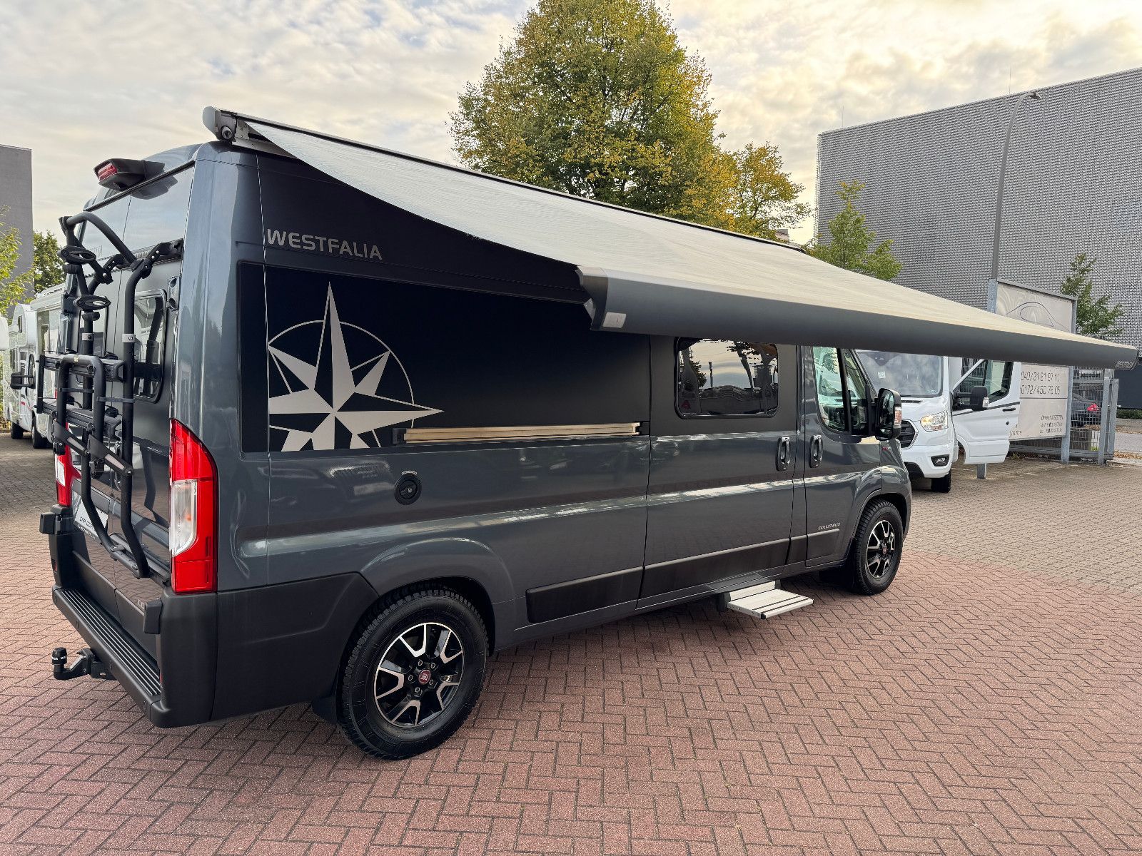 Fahrzeugabbildung Westfalia Columbus 601 D 4 SCHLAFPLÄTZE SOLAR AHK 1.HAND