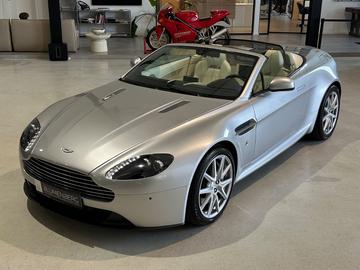 2013 Aston Martin V8 VANTAGE 照片 10