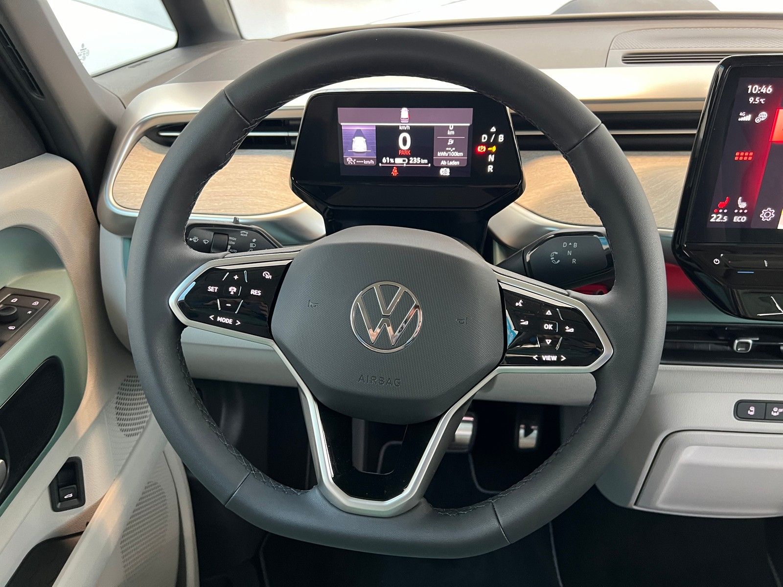 Fahrzeugabbildung Volkswagen ID.Buzz Pro 150 KW +AHK + Kamera + Navi + Design - mit KI generiert/bearbeitet