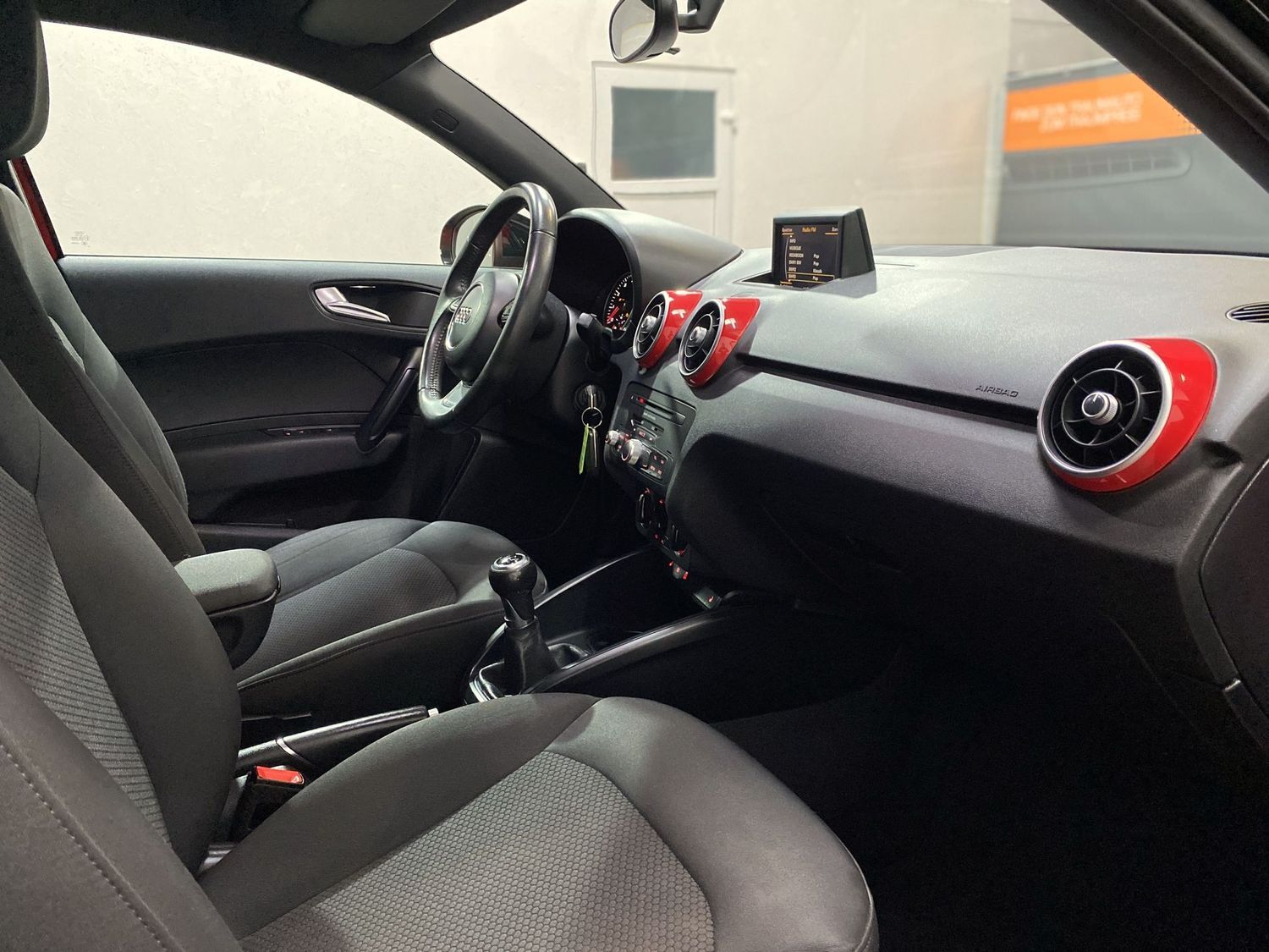 Fahrzeugabbildung Audi A1 Sportback admired S line #HimmelSchwarz#PDC