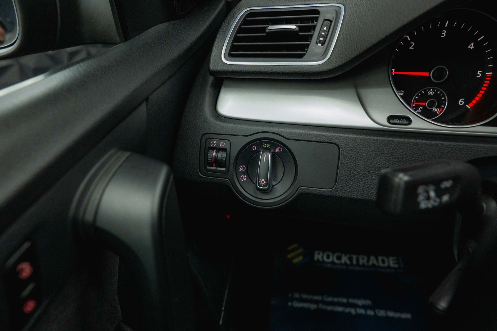 Fahrzeugabbildung Volkswagen Passat Variant 1.6 TDI Trendline BlueMotion TÜV