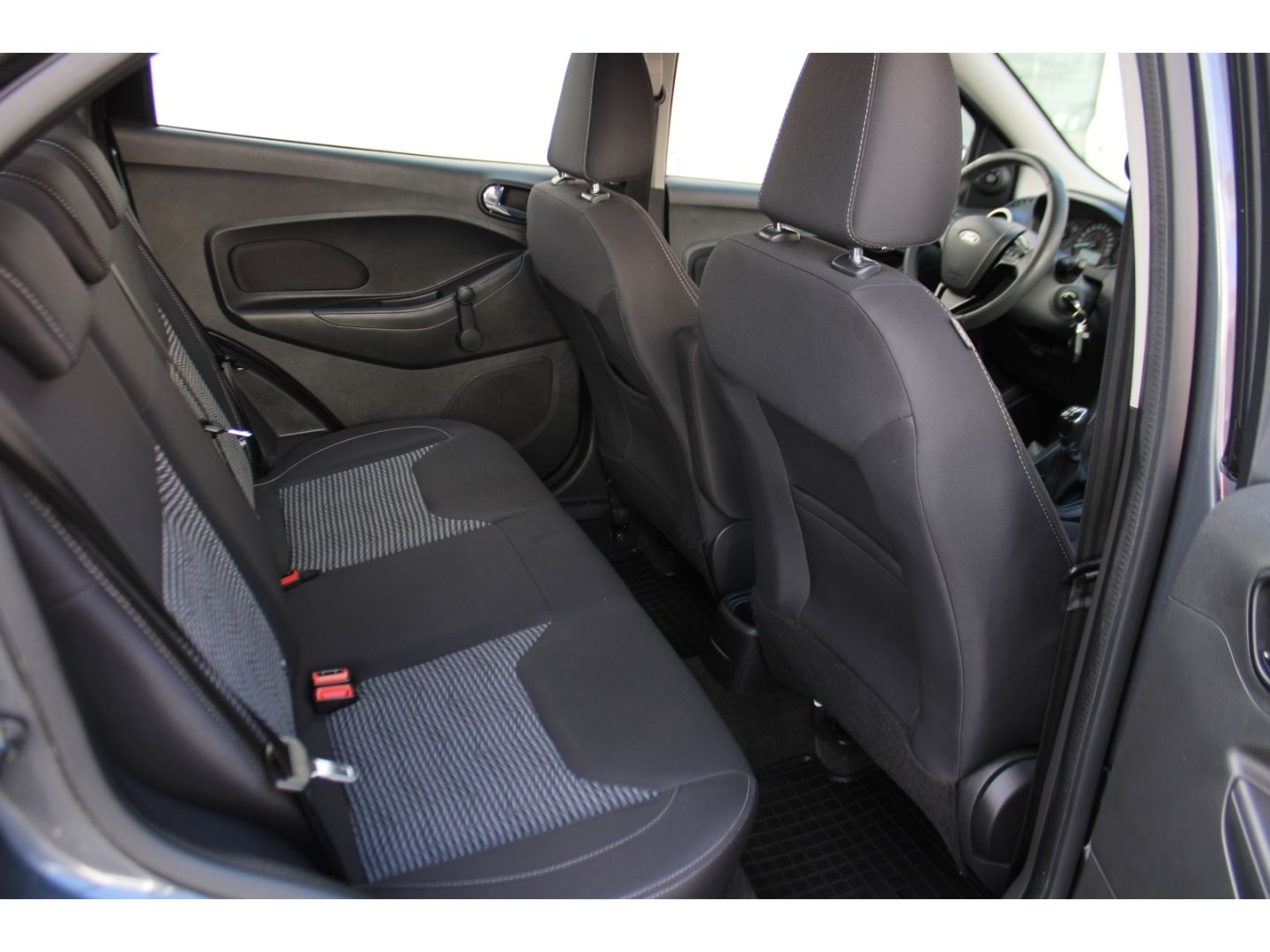 Fahrzeugabbildung Ford Ka + Cool&Connect 1.2Ti-VCT Klima WiPa Bluetooth