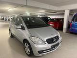 Mercedes-Benz A 150 A A 150 5-türig TÜV NEU - silberne Mercedes-Benz A 150