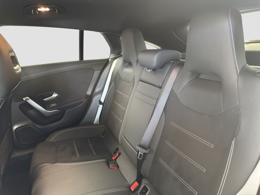 Fahrzeugabbildung Mercedes-Benz CLA 200 d Shooting Brake AMG*Night*AHK*PDC*RFK