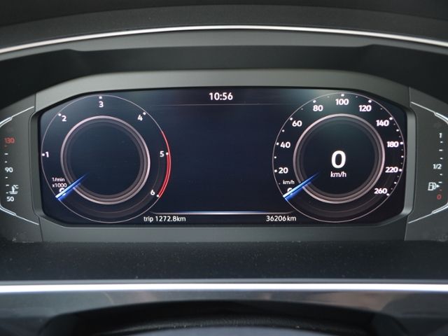 Tiguan 2.0 TDI DSG Elegance SPORT/AHK/STAND-HZ/1