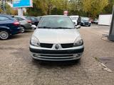 Renault Clio 1.2 Authentique 4 Türig-Servo-ABS-Airbags - Renault Clio aus 2002: 1.2