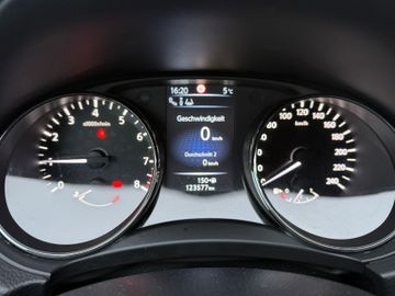 Bild 13 Nissan Qashqai Tekna