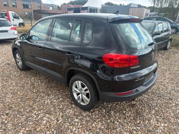 Volkswagen Tiguan - 7