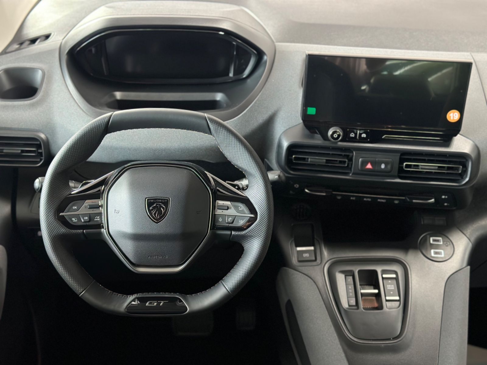 Peugeot Rifter - Bild 10