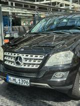 Mercedes-Benz ML 350 CDI 4 Matic - Mercedes-Benz 350 aus 2010