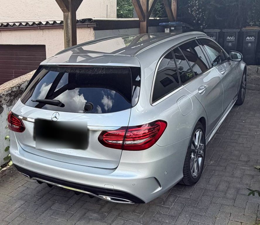 Image of Mercedes-Benz C 220