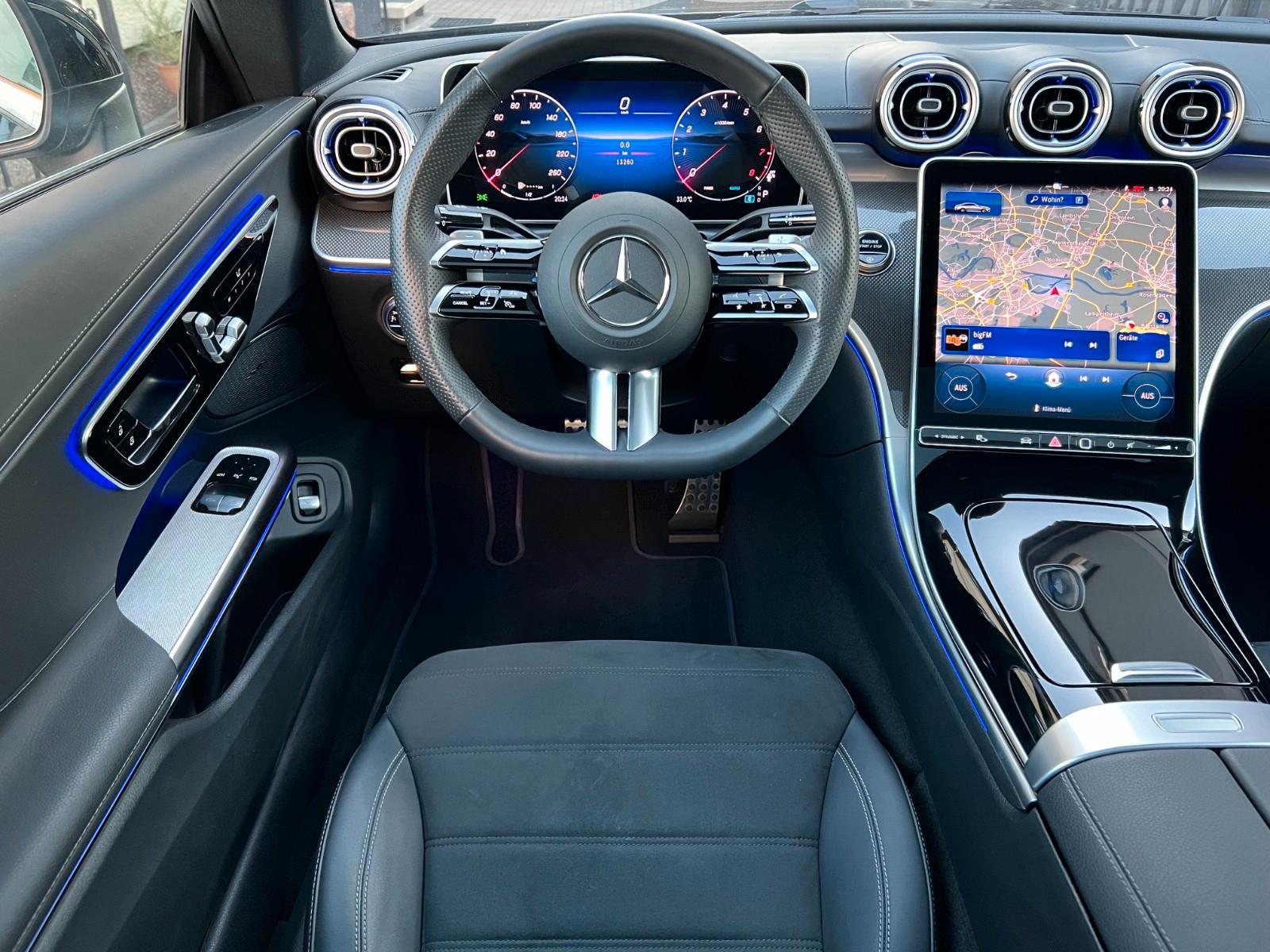 Mercedes-Benz CLE 200 COUPÉ AMG! PANO! MEMORY! TOTWINKEL! 19"!