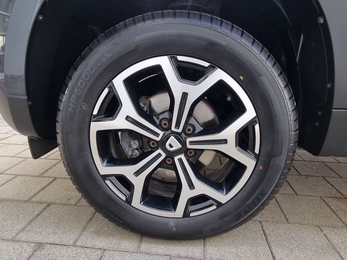 Fahrzeugabbildung Dacia Duster Prestige TCe 130