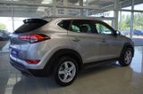 Hyundai Tucson 1.6 177PS 4WD Aut.8*Alu/Navi/Winterp. - Hyundai mit Benzin-Antrieb: Allradantrieb