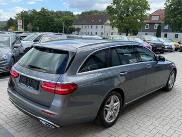 Mercedes E 220 - 5