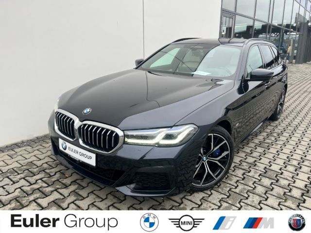 BMW 540 dA xDrive Touring M PANO H/K FernParken HUD