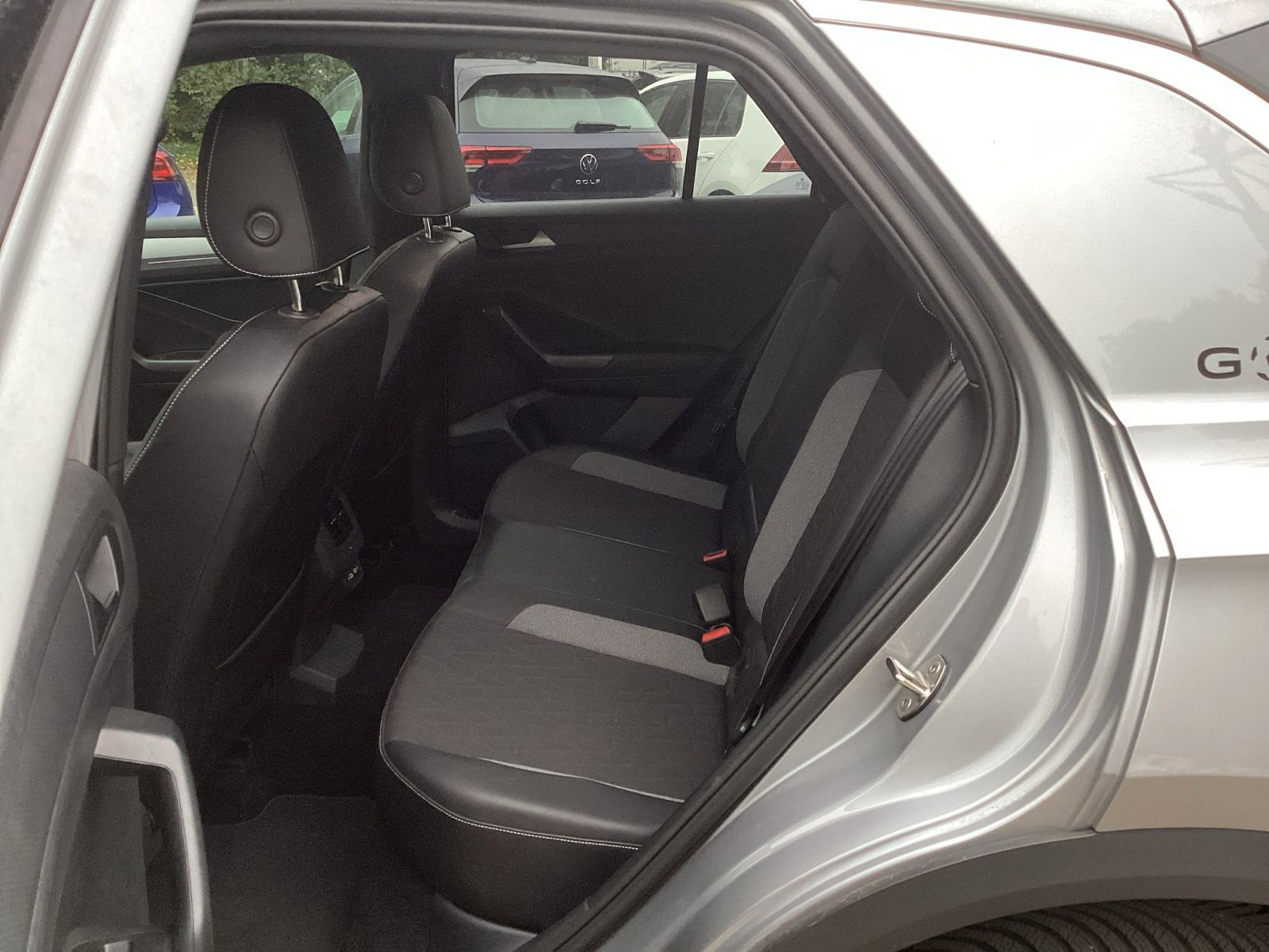 Volkswagen T-Roc - Bild 10