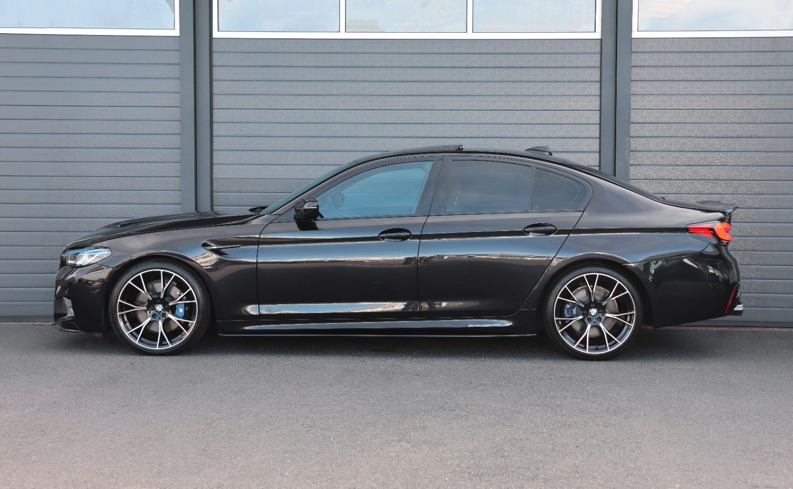 BMW 540i XDRIVE M LASER HUD H&K 4xSHZ TOTW KAMERA 20 foto 5