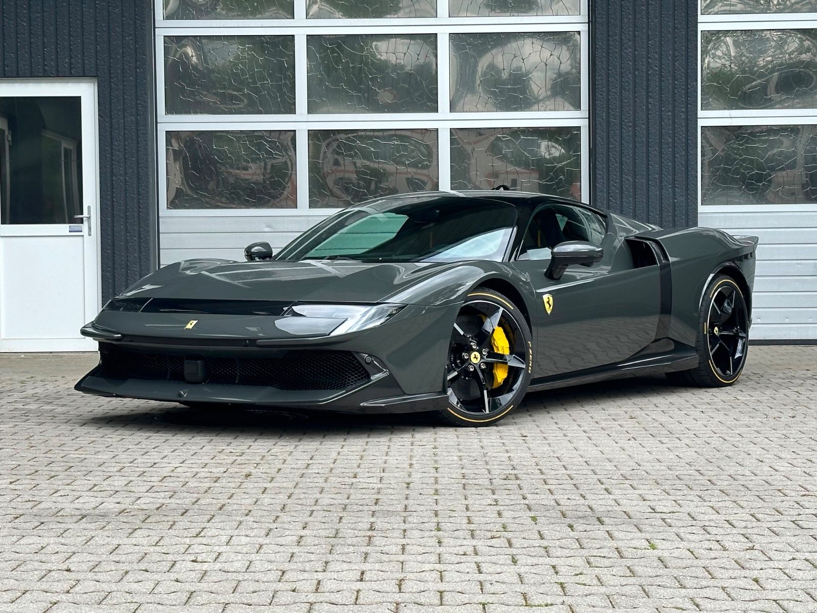 FERRARI Testarossa