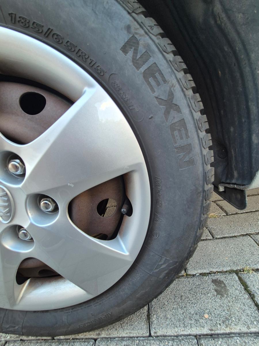 Kia cee'd 2007 — photo 8