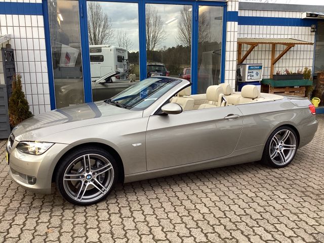 BMW 335 Baureihe 3 Cabrio 335i 1.Hand Leder Navi uvm