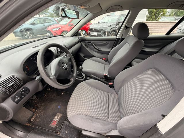 Seat Leon 1,6 16V EXPORT