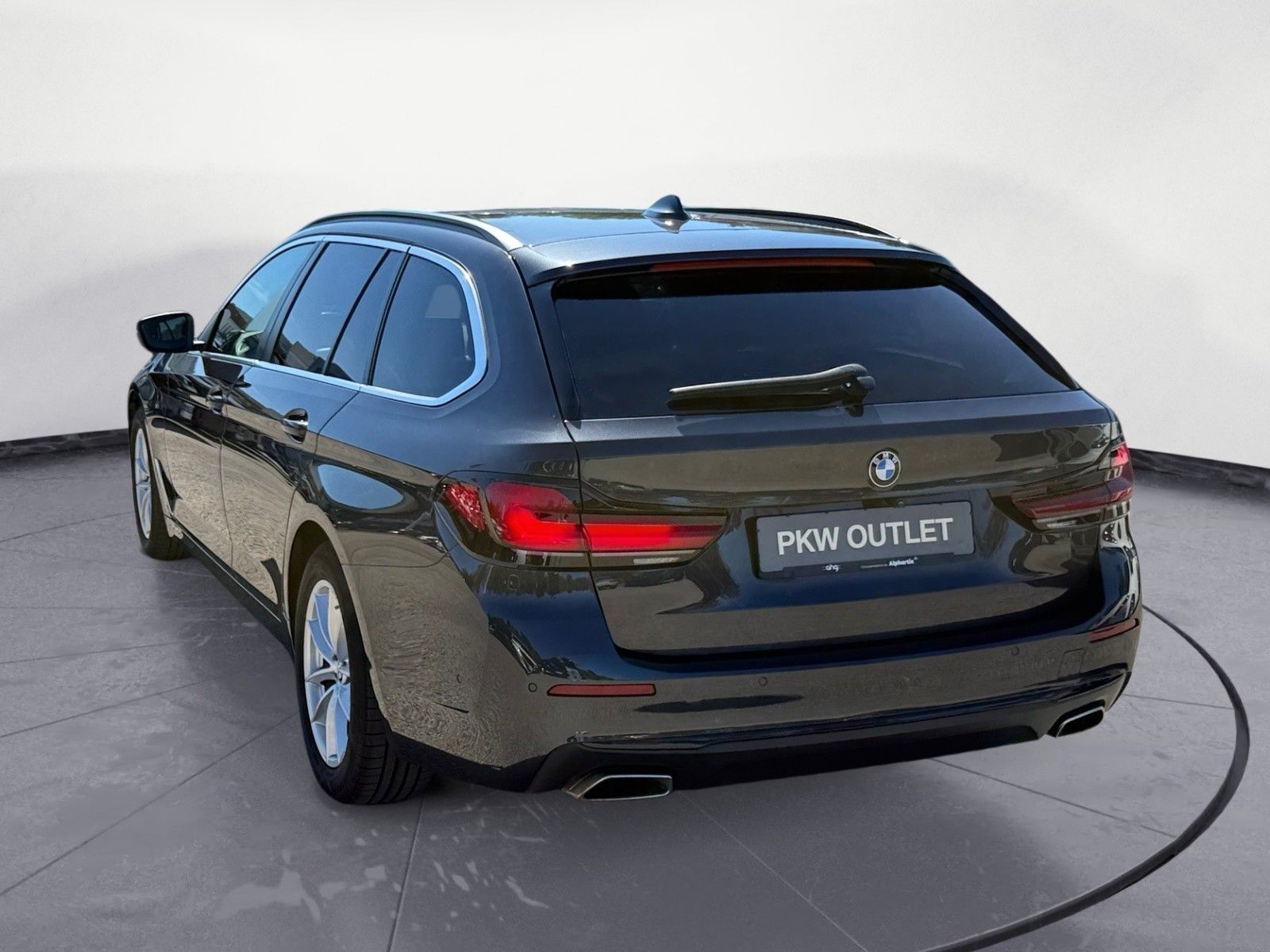 BMW 520d xDrive Touring Innovationsp. Aut. Klimaaut. imagem 3