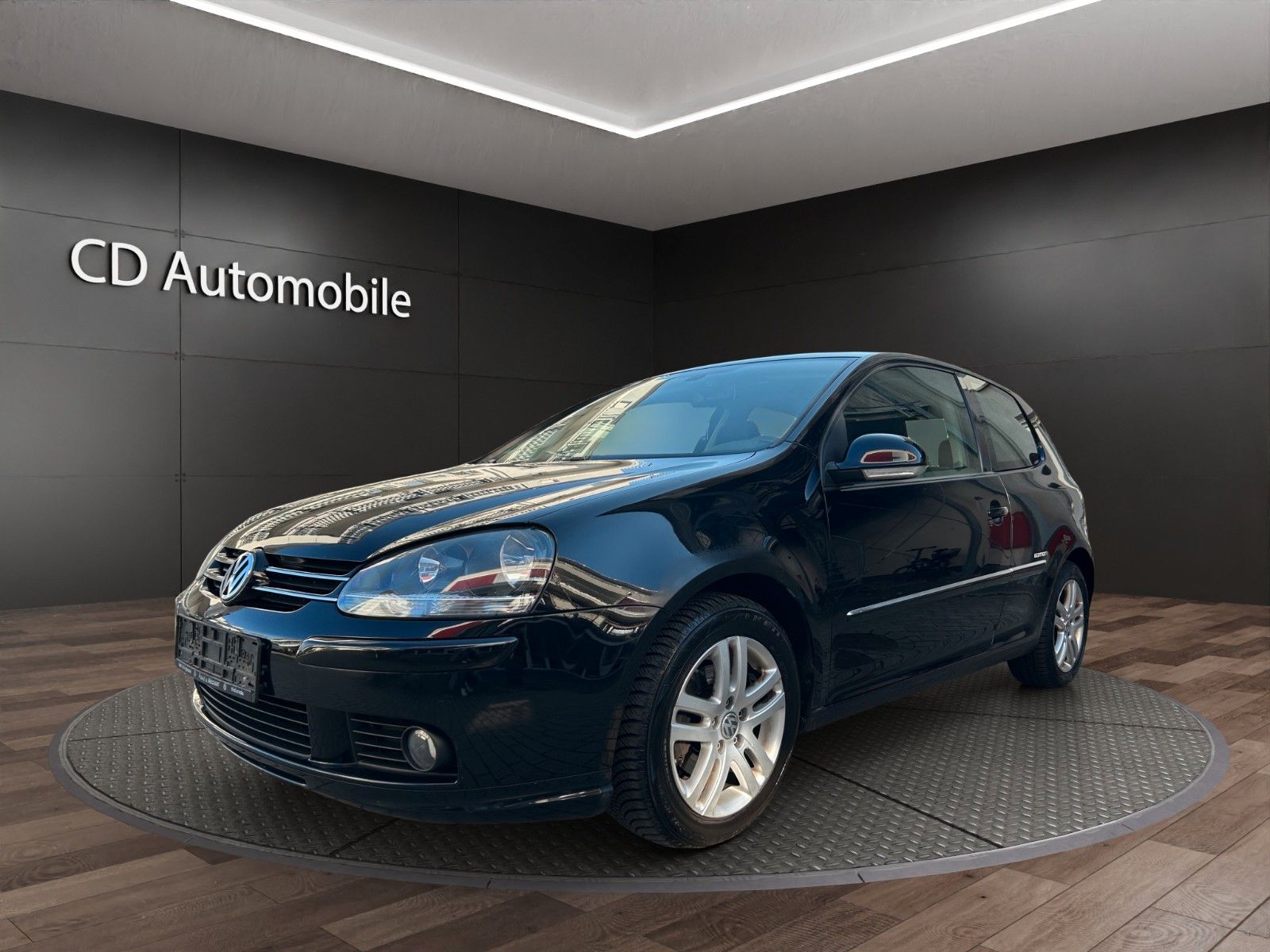 Fahrzeugabbildung Volkswagen Golf V Lim. Edition Klima/TÜV NEU/
