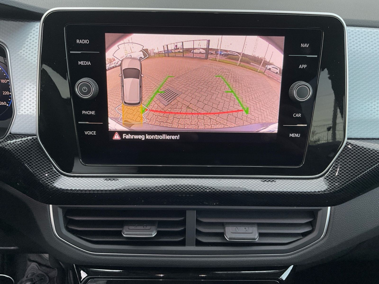 Volkswagen T-Cross - Bild 18