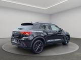 Volkswagen T-Roc R-Line 1.5 TSI DSG ACC + PANO + AHK - Volkswagen T-Roc: Limousine