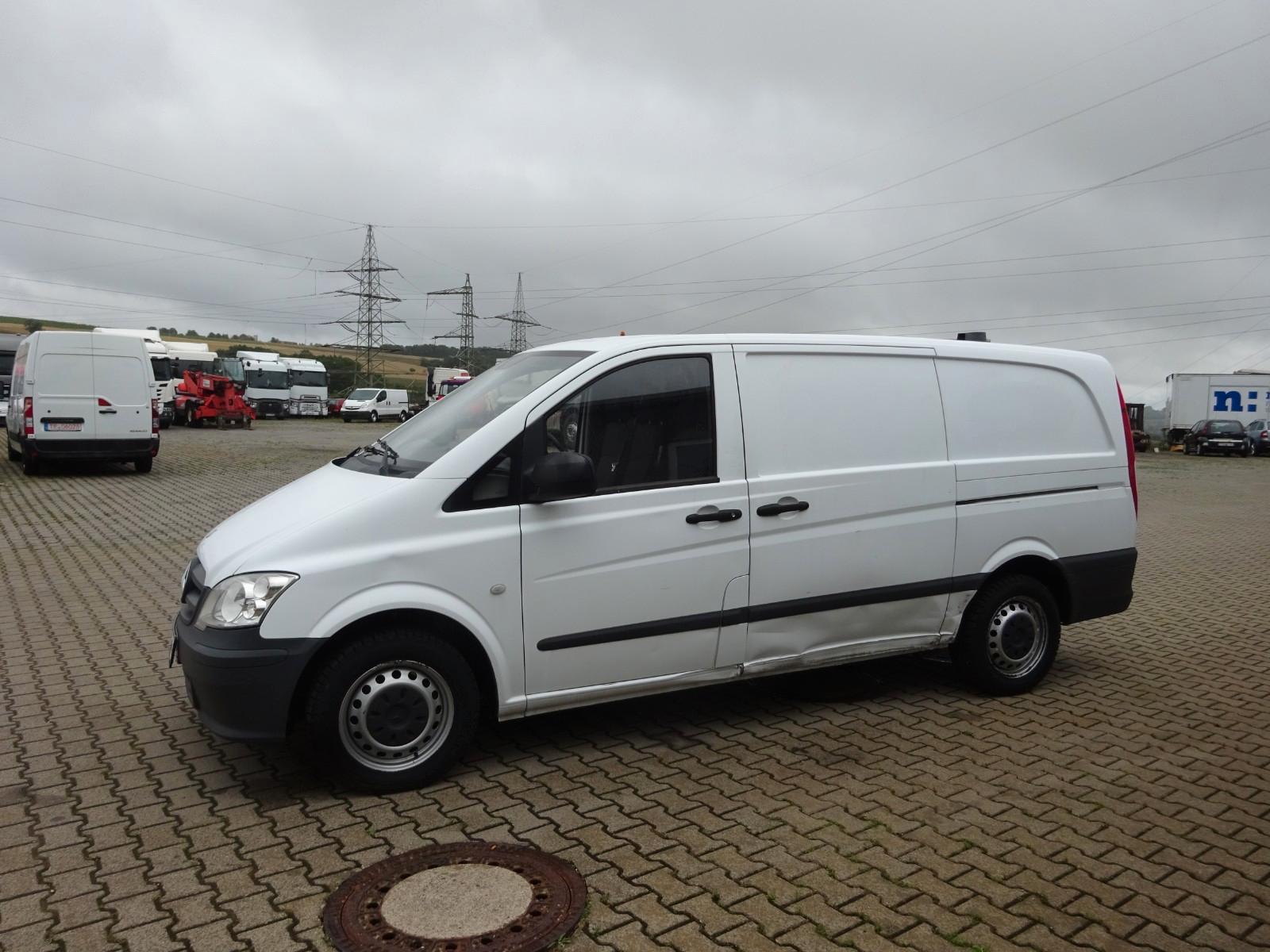 Mercedes-Benz Vito Kasten 110 CDI lang/Schiebetüren beidesetig