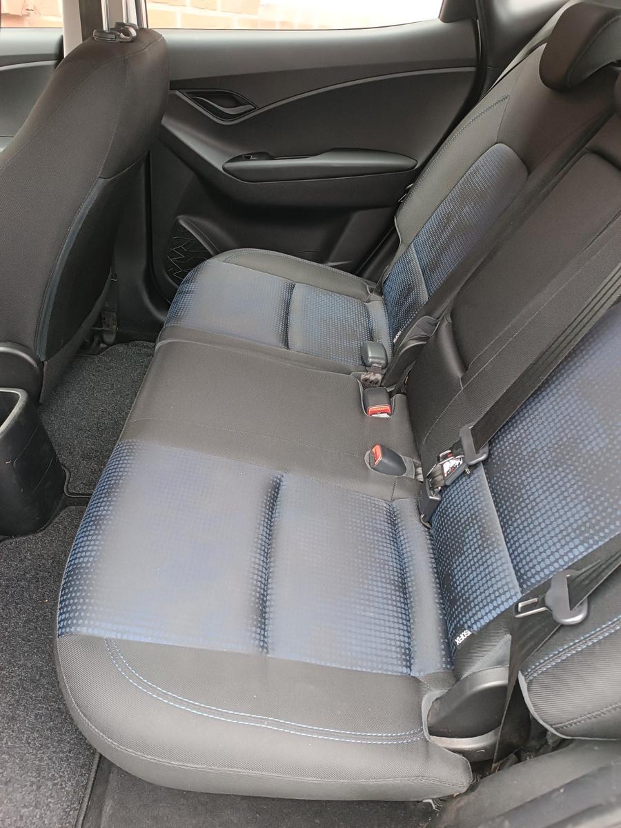 Hyundai ix20 2014 — engine 1.582 cm³, 116 HP (85kW)